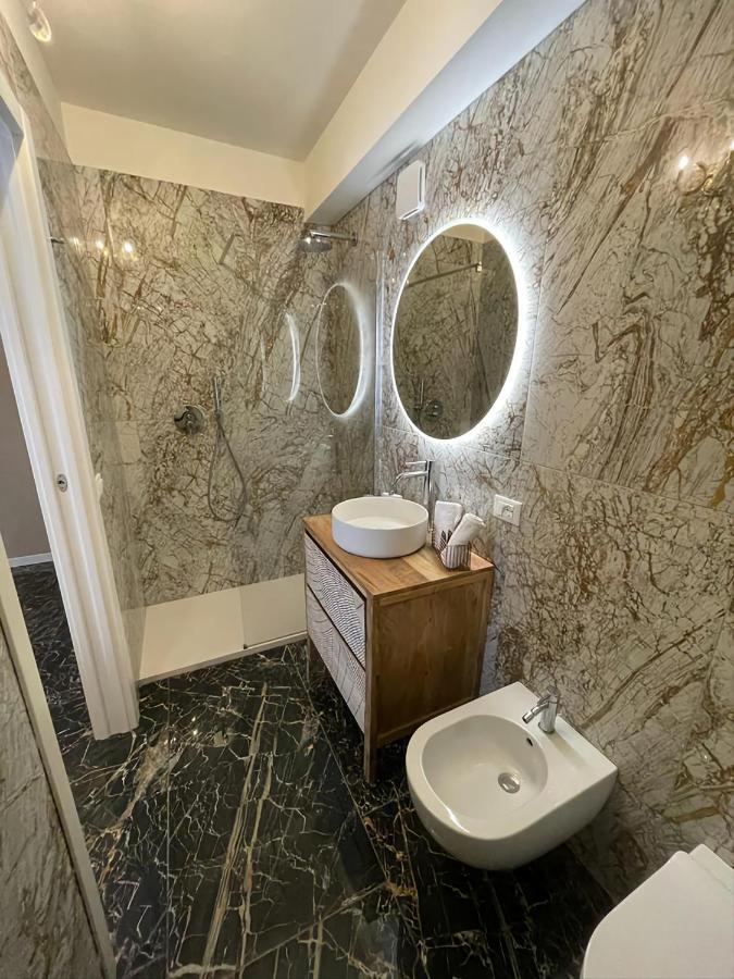 Prestige Suite Via Romagnoli Sirmione Buitenkant foto